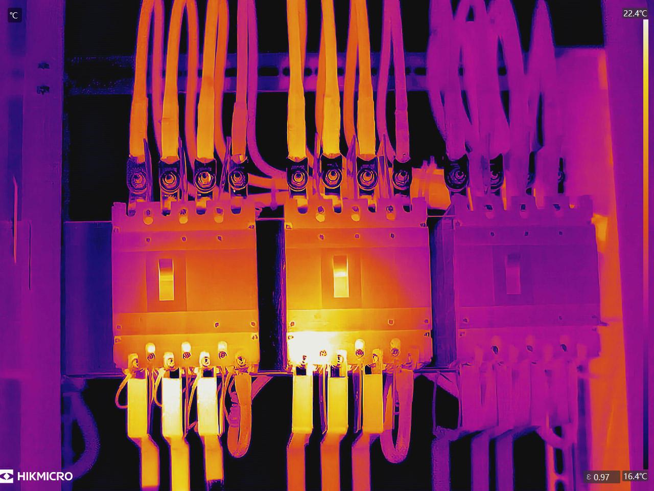 紅外熱像儀在檢測設備電氣柜發(fā)揮重要作用